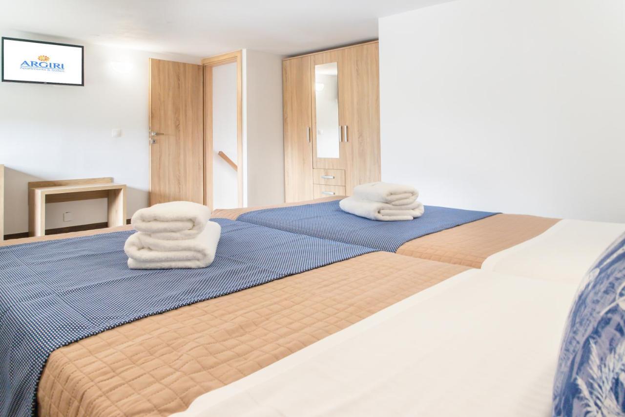 Aparthotel Argiri & 3*
